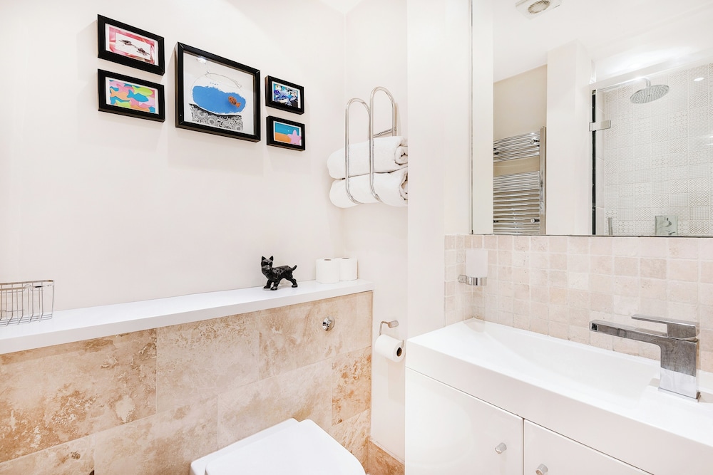 Central Ldn - 1-bed Apt - Sleeps 4 - Wifi