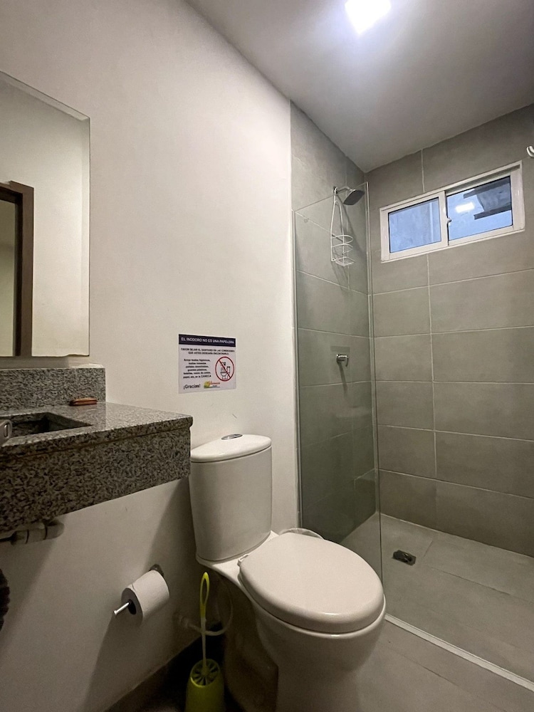 Barranquilla Vacations - Yivinaca - Property Image 1