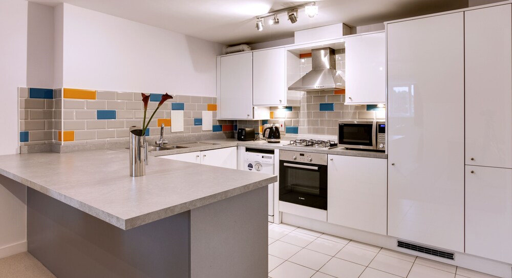 BookedUK - Penthouse 3 Bedroom Apartment 4