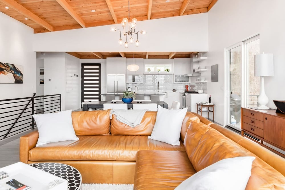 Luxury Retreat in the Clouds Jaw-dropping Views