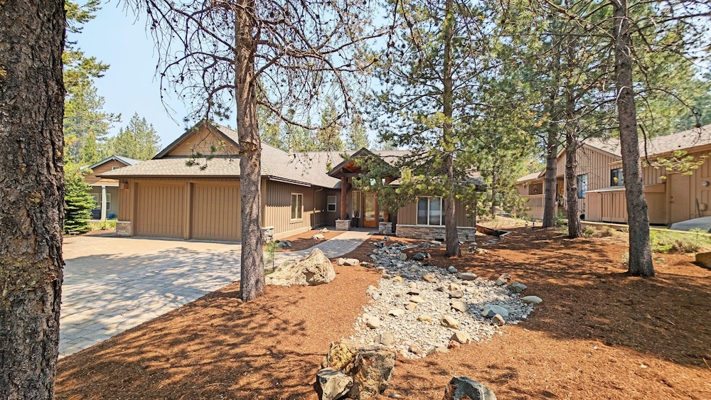Verdin 6 5 Bedroom Home