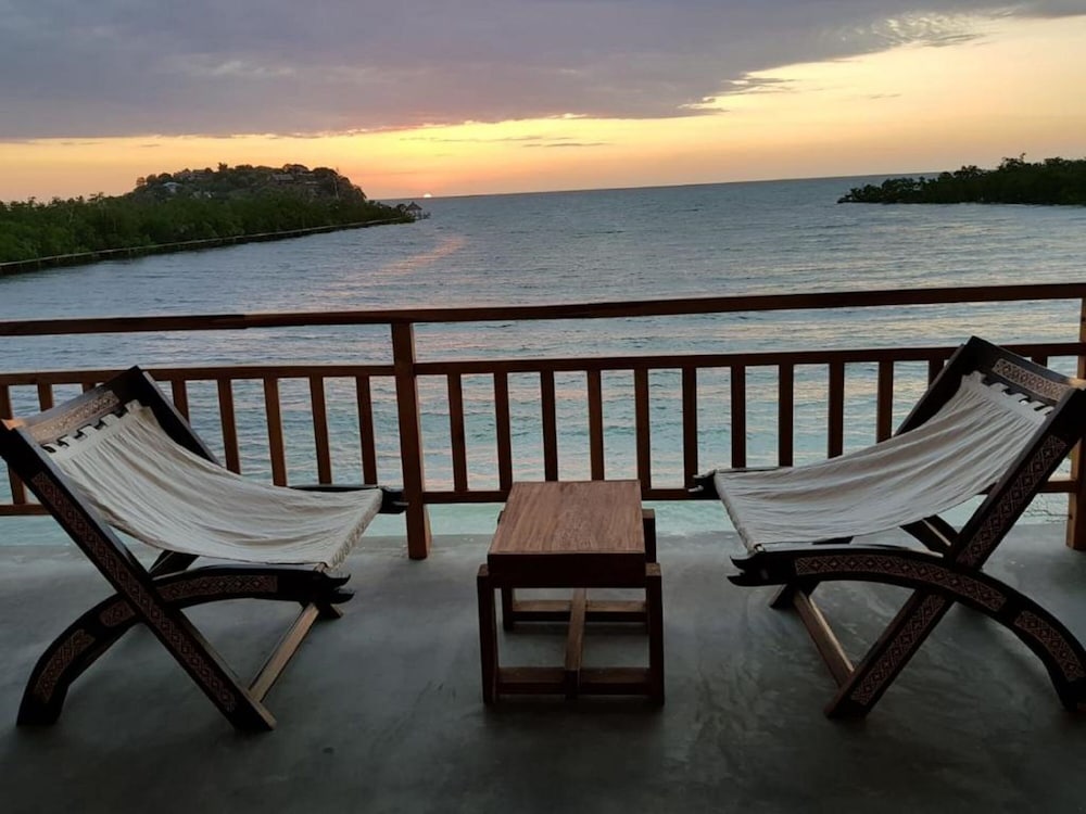 Emeraude Lodge