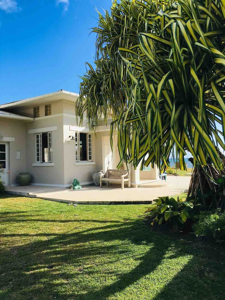 Le Ficus Grande Villa Bord de mer Avec Piscine