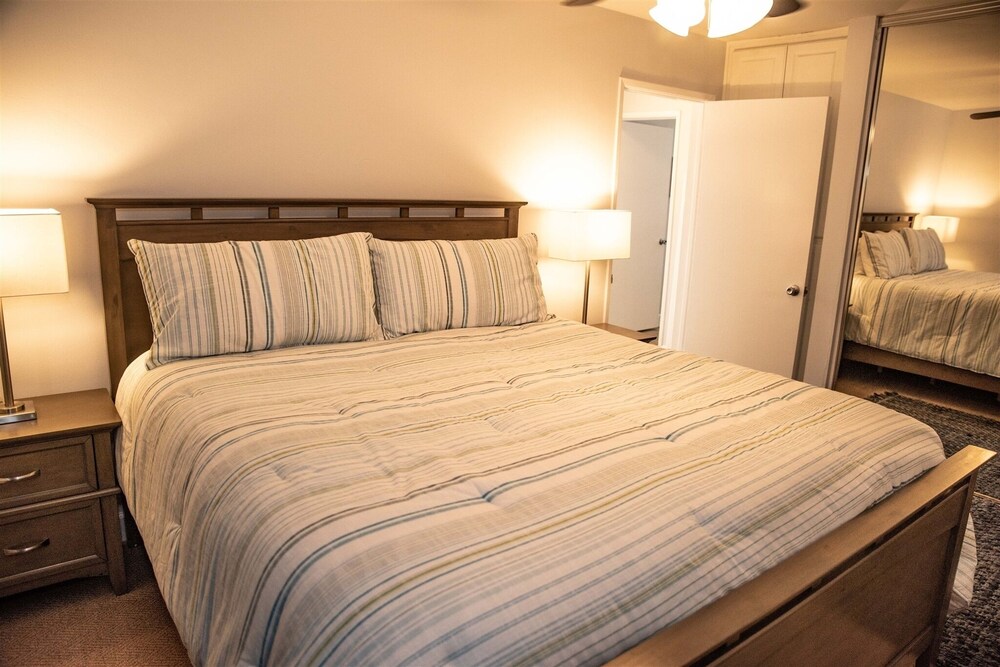 2 Bed Beach Condo #125 2 Bedroom Condo by Sunset Shores Condominiums