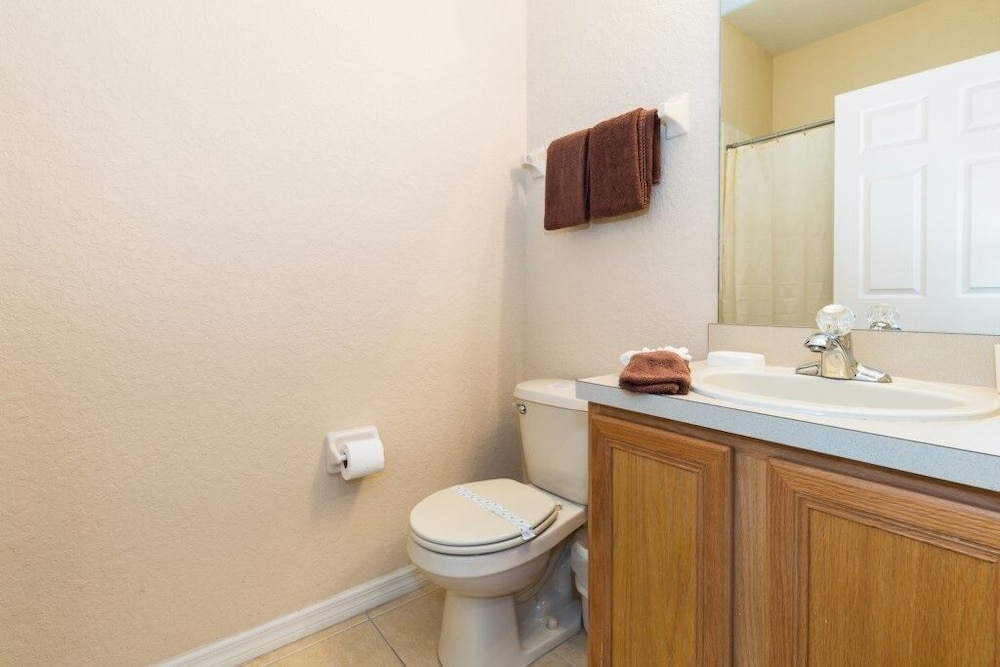 4br Townhome In Regal Oaks Resort Near Disney 4 Bedroom Townhouse