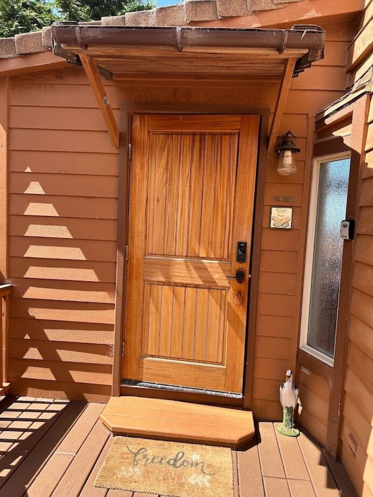 Ocean Front Cabin 17 Jacuzzi Remarkable Views