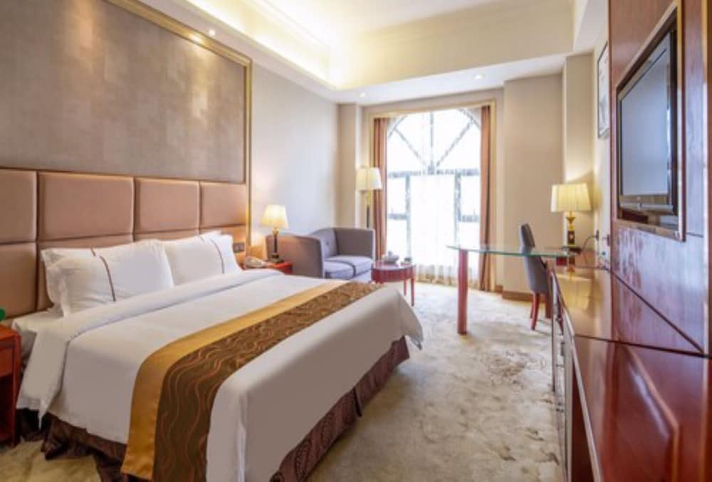 Baoyue Hotel