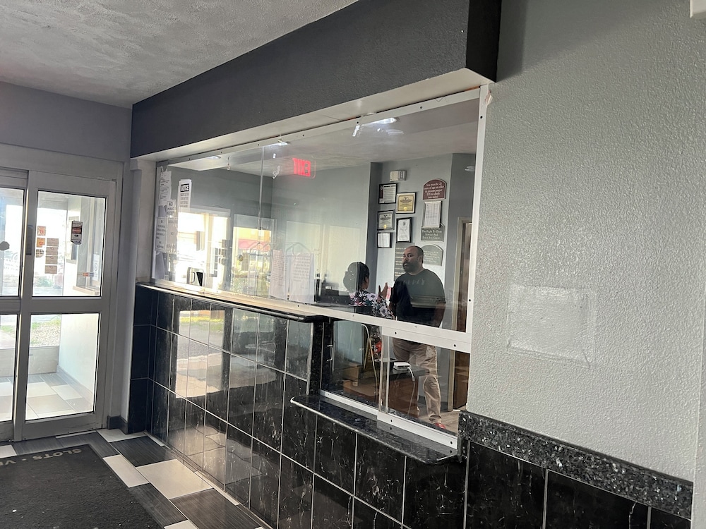 Kings Inn By OYO Calumet Park I-57 - Property Image 27