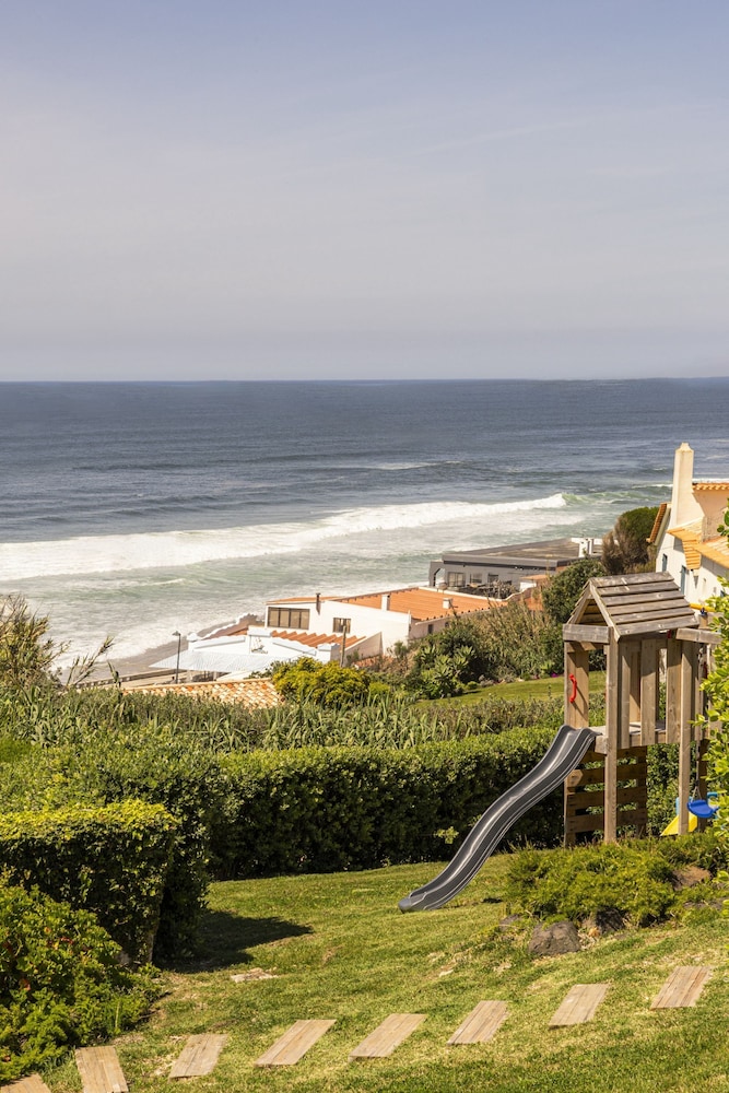Coastal Charm Chalet by Cadenzalux
