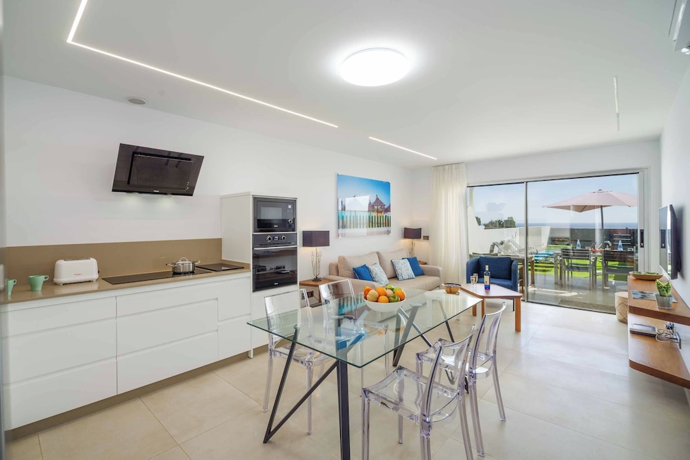 Marina Suite Villa Azul