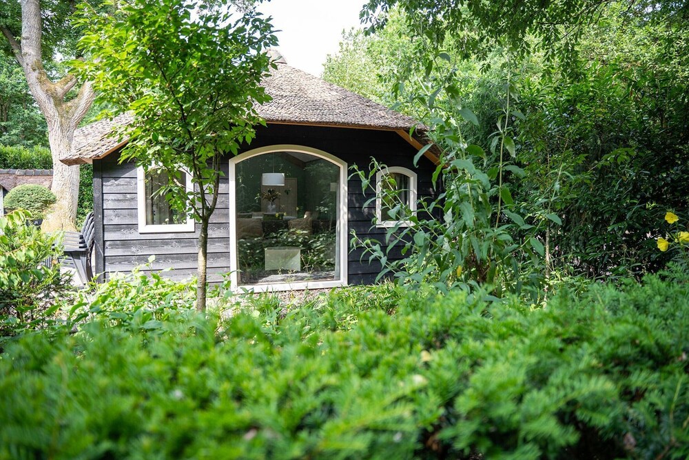 Cottage in Veluwe Near Speulderbos Forest