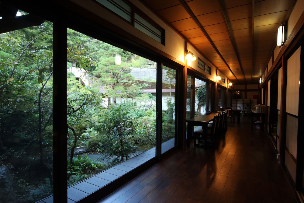 Shukubo Kakurinbo