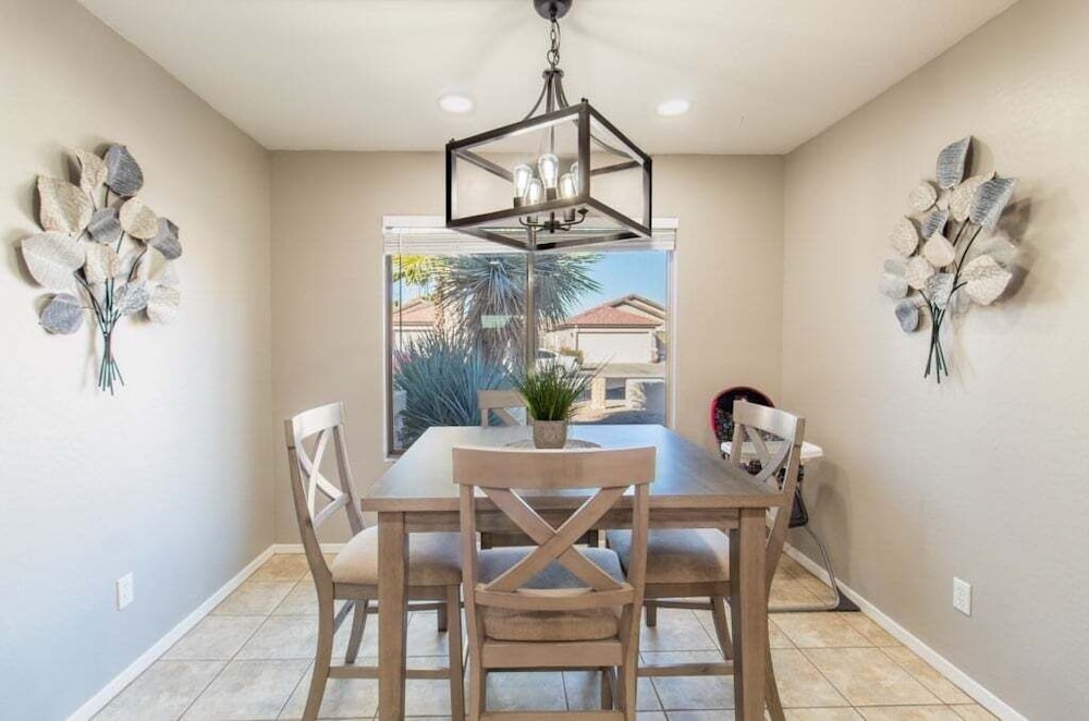 Casa Aria 4br Home & Heated Pool 4 Bedroom Home