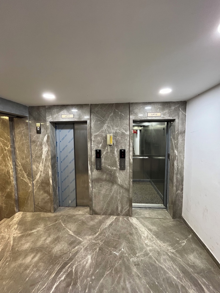 Aleta Residency