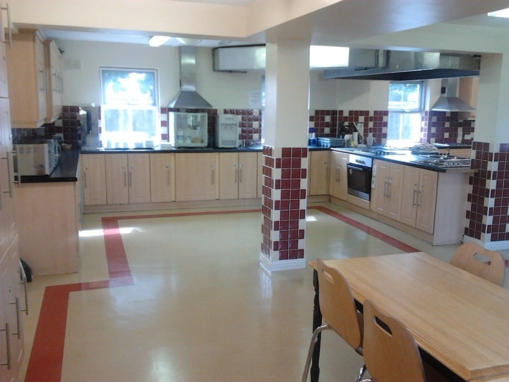 Courtbrack Accommodation - Hostel