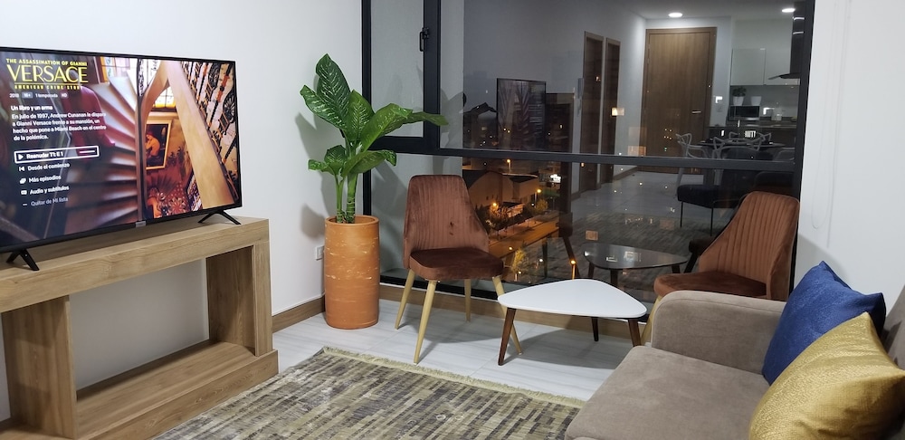 Luxury Residence Suites