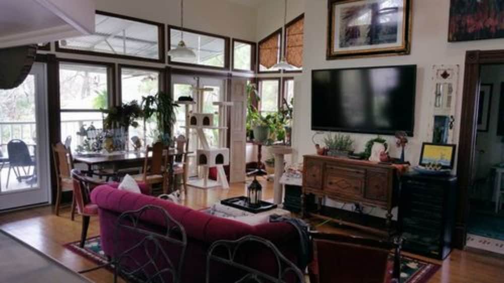 Palestine Vacations - Fig Tree Manor - Property Image 2