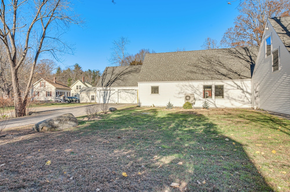 Custom-built Home Near Piscataqua River!