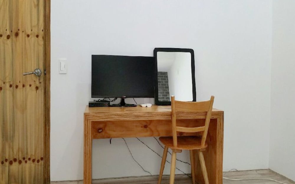 Photo 8