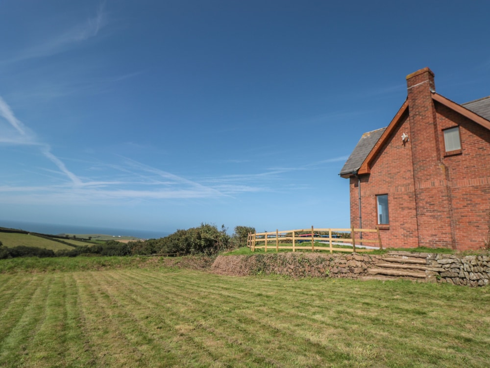 Halls Farm