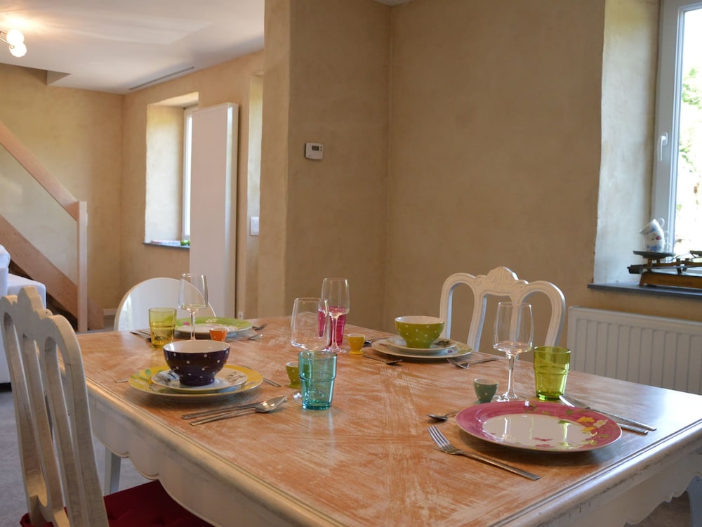 Holiday Home in Fays With Sauna & Hiking view 4