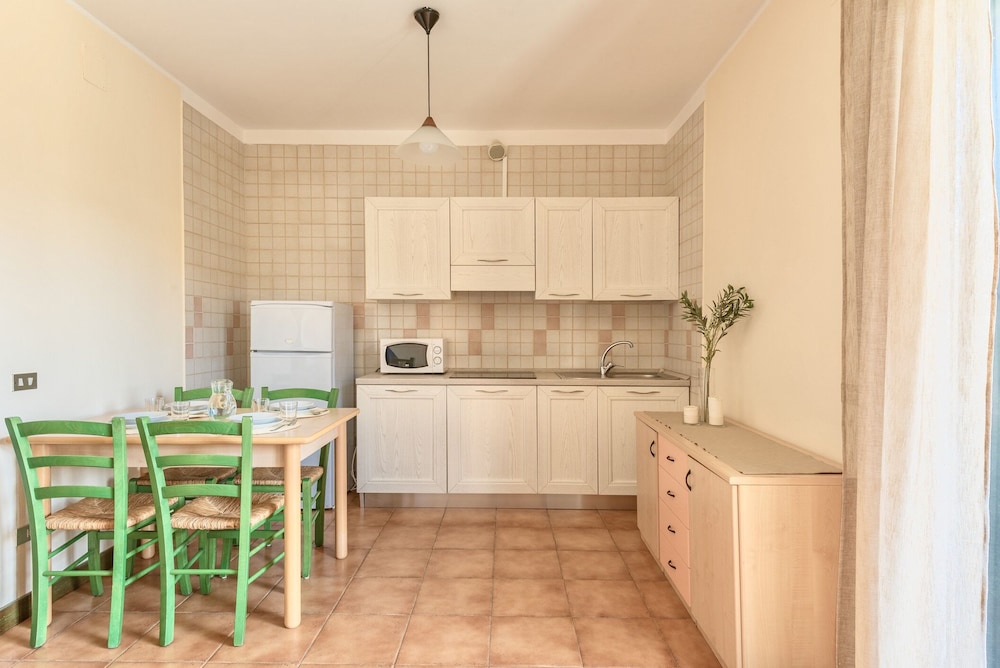I Mirti Bianchi Residence con piscina view 5