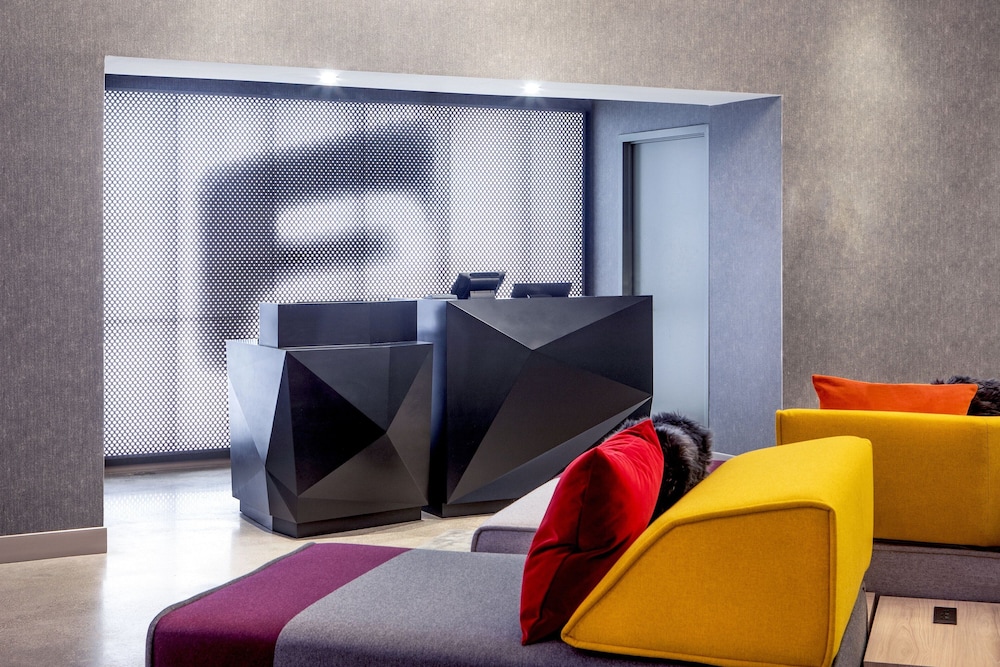 Boston Vacations - Aloft Framingham - Property Image 3