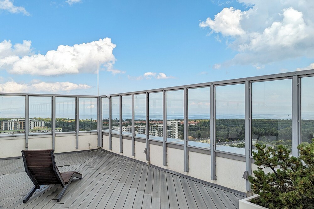Studio Cztery Oceany Gdańsk by Renters view 5