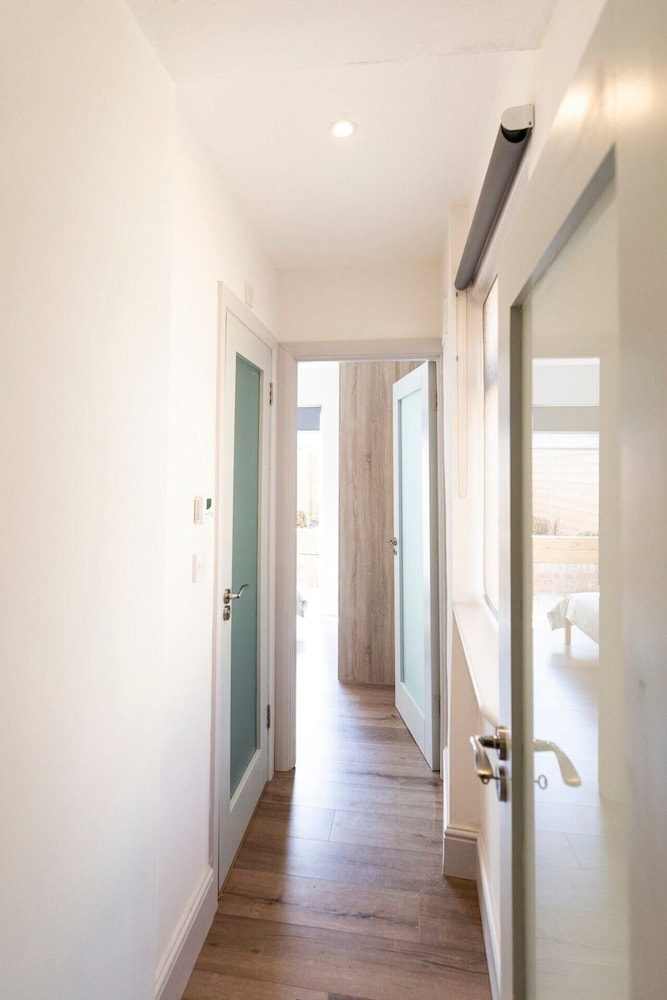 Spacious 1 Bedroom Apartment in Stylish Rathmines