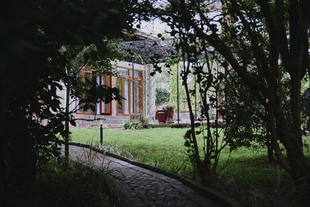 Photo 14
