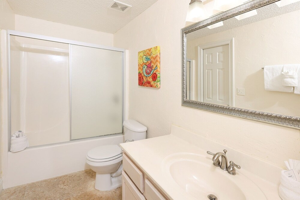 Phoenix X 1513 3 Bedroom Condo