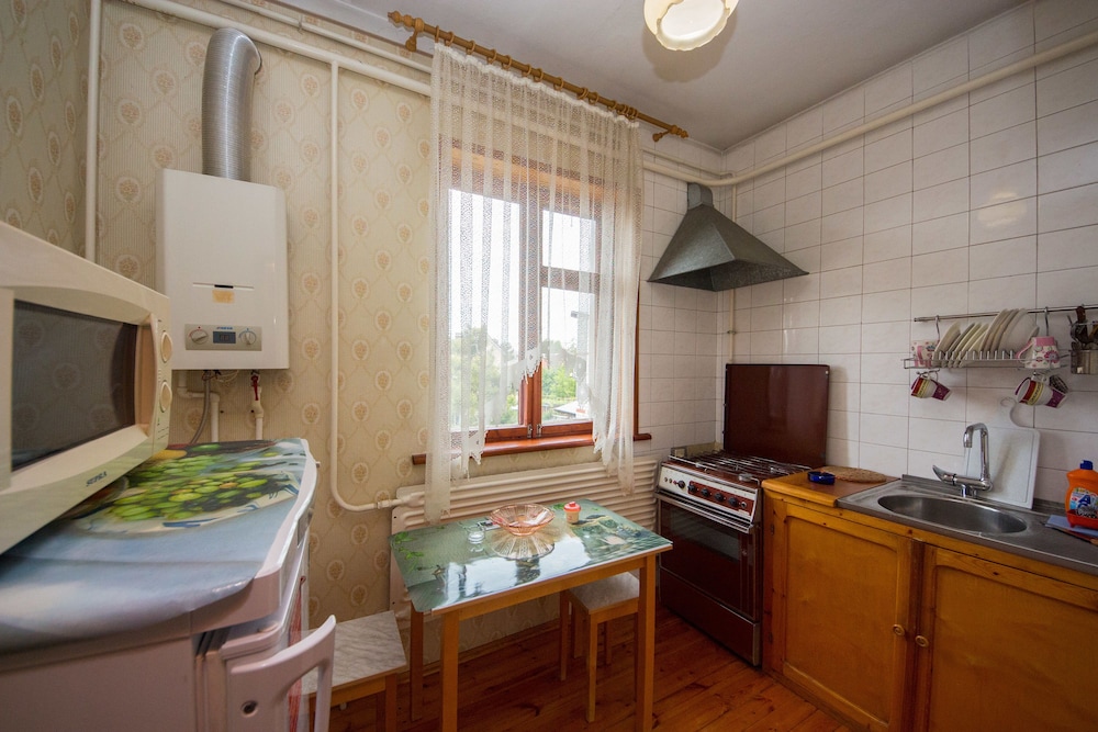 Guest House on Chernomorskaya Ulitsa