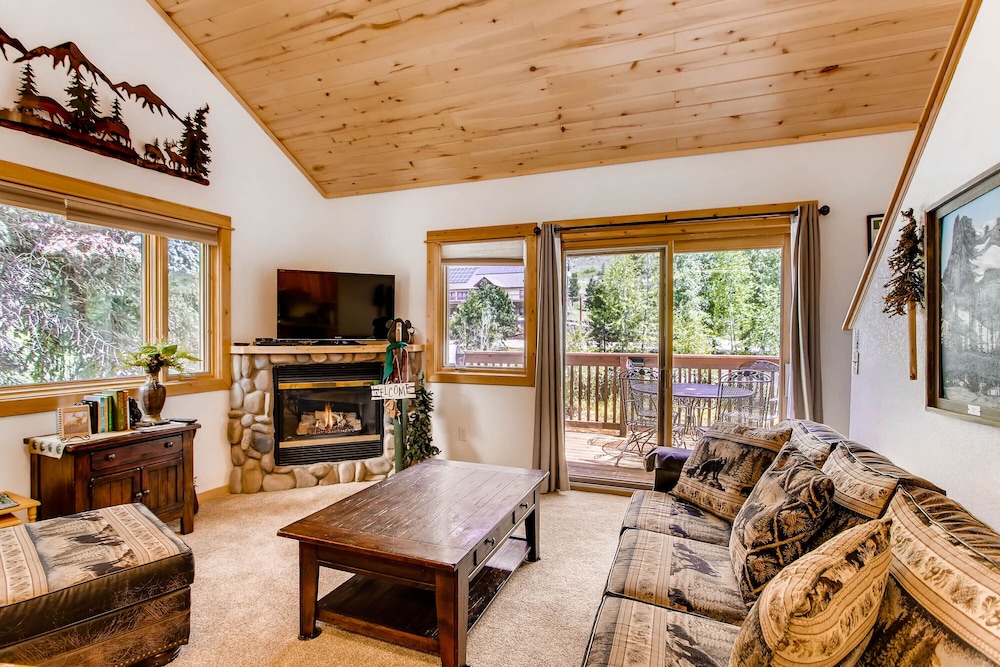 Estes Park Condos - Property Image 87