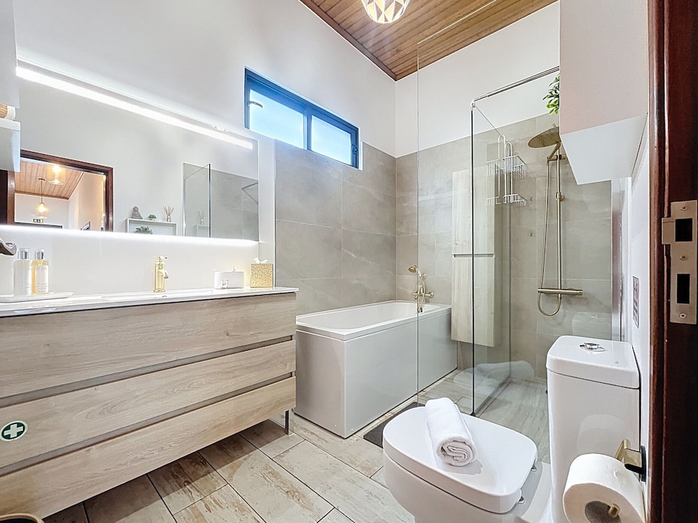 Villa Magn lia by Atlantic Holiday