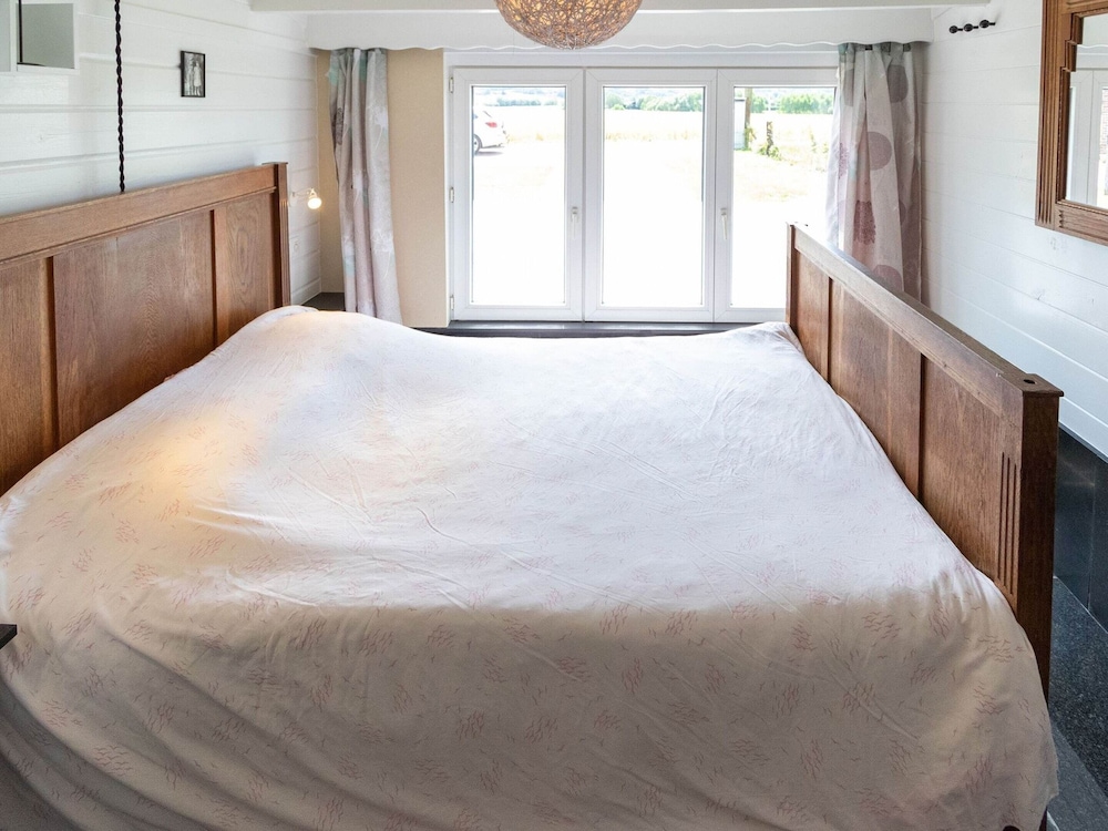 Inviting Chalet in Westouter With Garden view 5