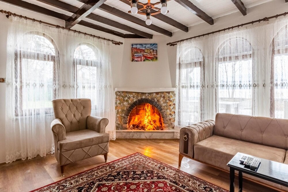 Charming Villa on the Shore of Sapanca Lake view 2