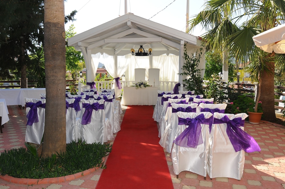 Sea Breeze Otel & Daireler - Image 111