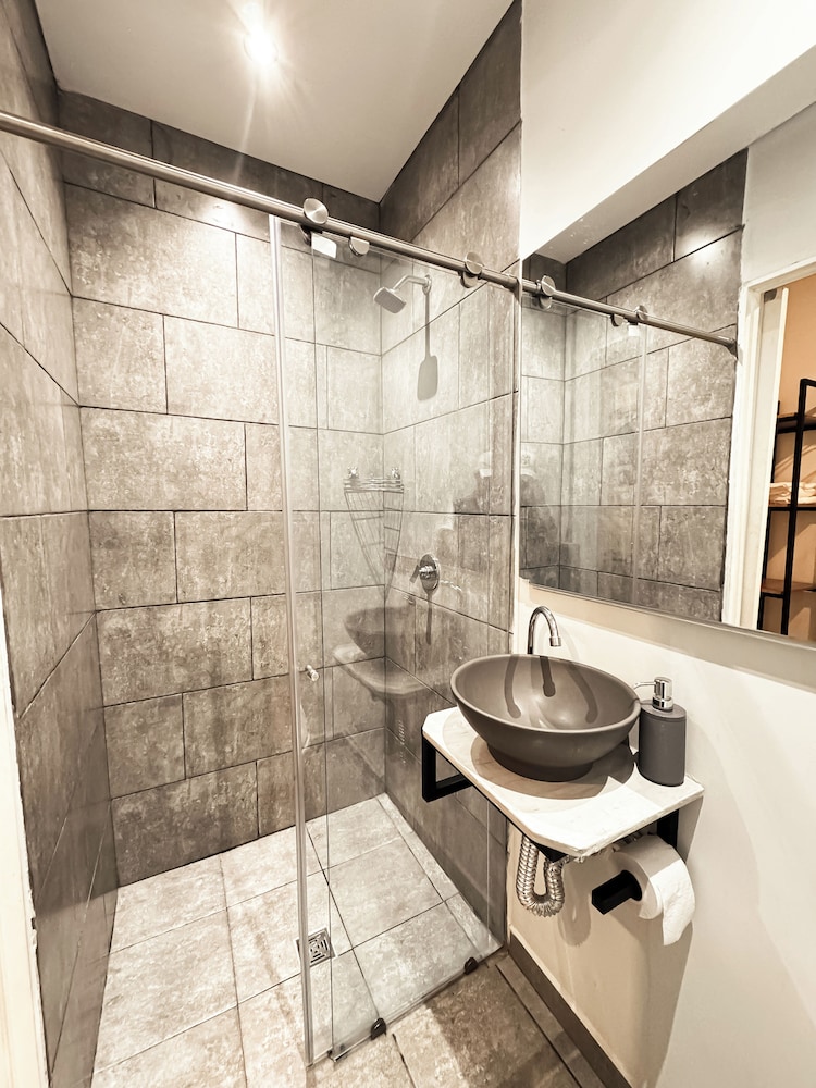 Alojamiento pet-friendly en Medellín, sector Laureles