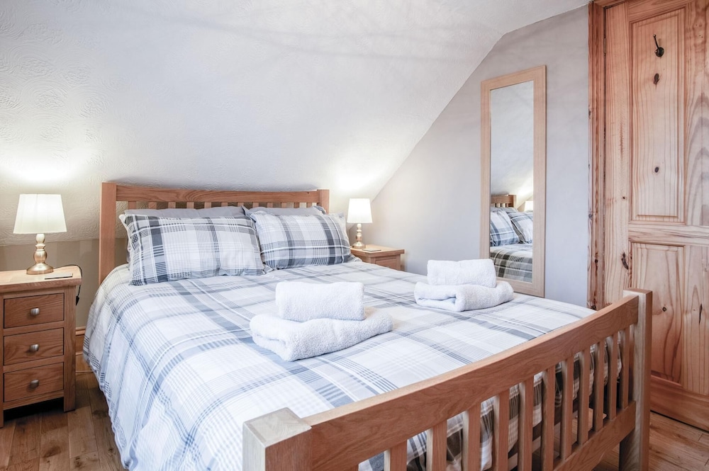 The Brambles - 2 Bedroom Cottage - Llanteg