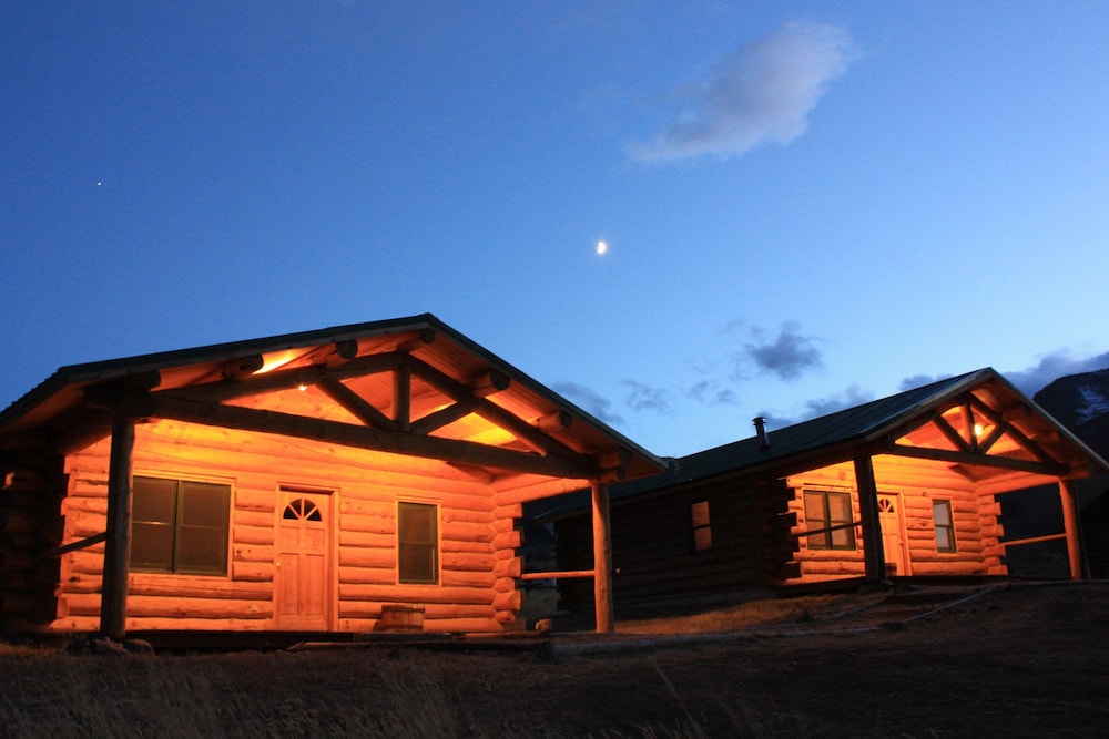 Cody Vacations - Rand Creek Ranch - Property Image 6