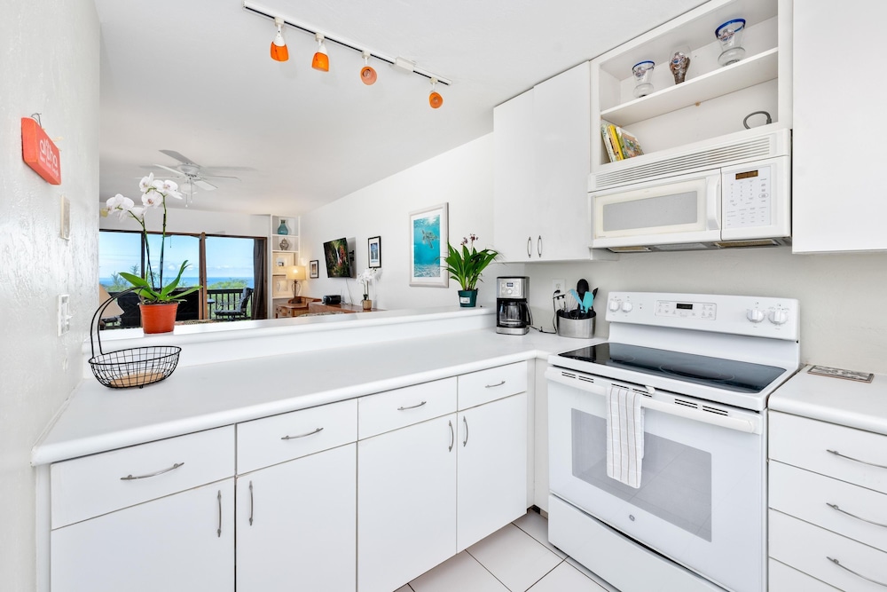Big Island Kona Westwind 12 2 Bedroom Condo