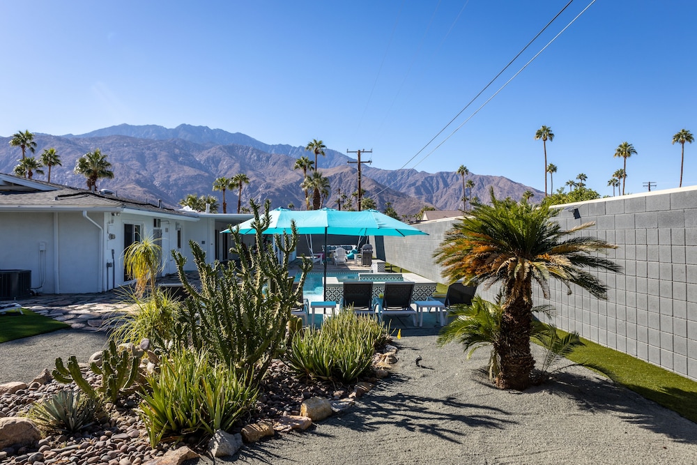 Palm Springs Vacations - Desert Xscape - Property Image 14