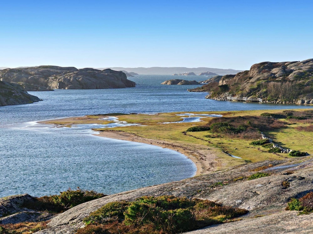 4 Person Holiday Home in Hamburgsund-by Traum view 2