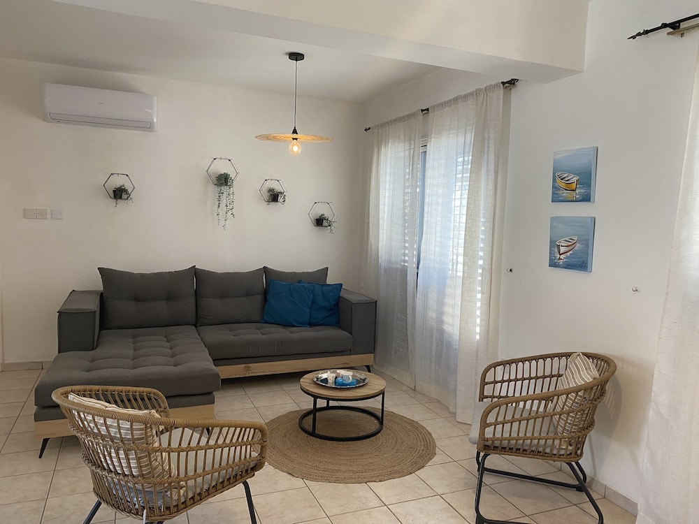 BlueBell Holiday Home DPS01