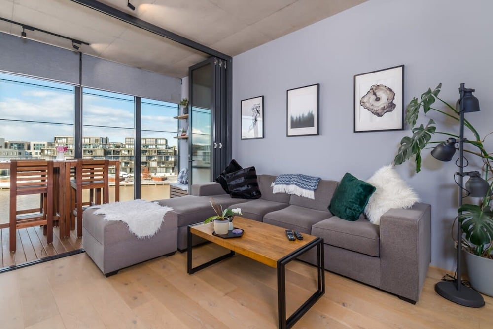 Stunning 1BR Apartment With Water Views