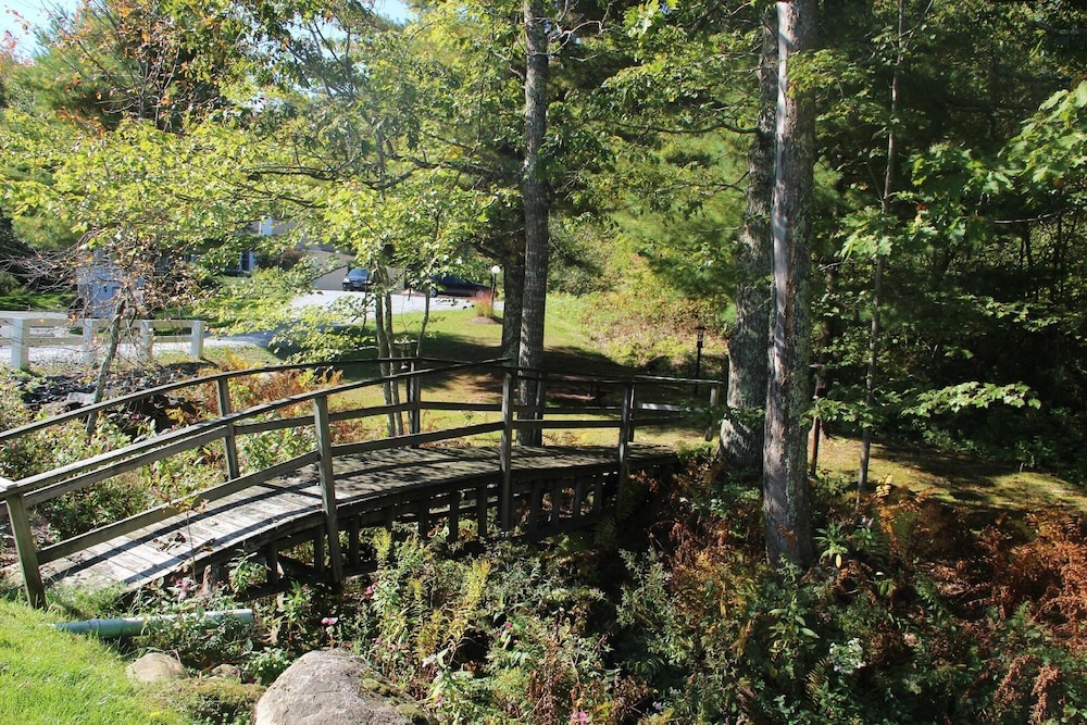 Harkness Brook Inn