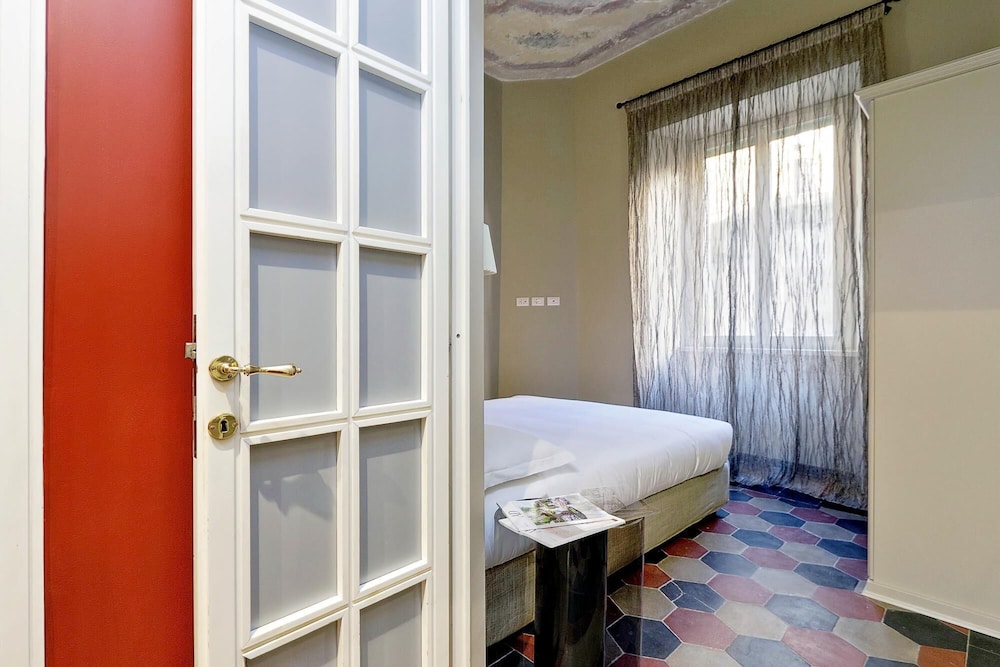 Rm-h501-pale6a1 Monti Apartments - M4
