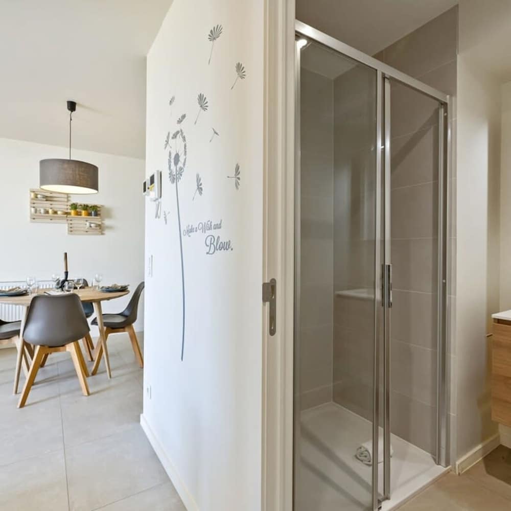 Apartment With Natural Swimming Pool