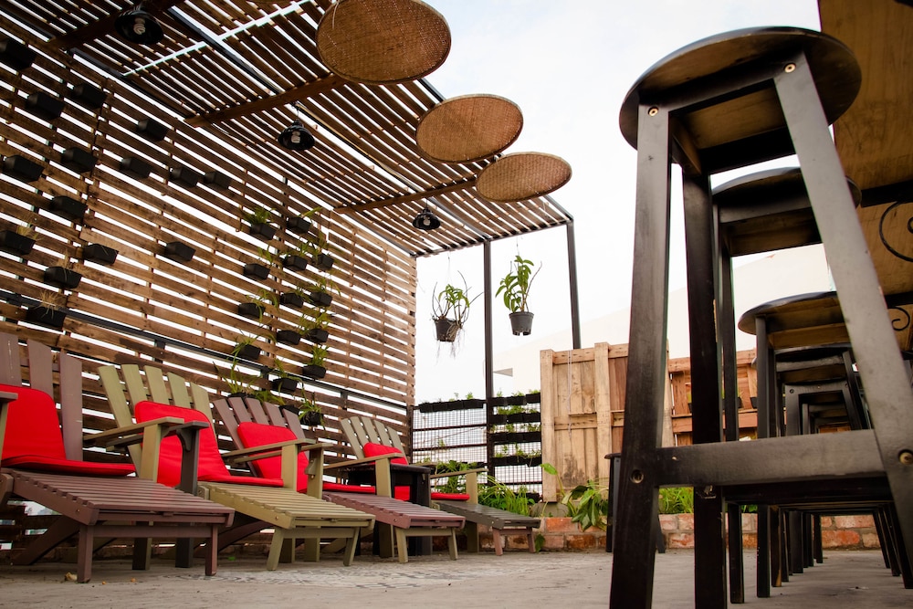 Mobylette Saigon Hostel - Adults only