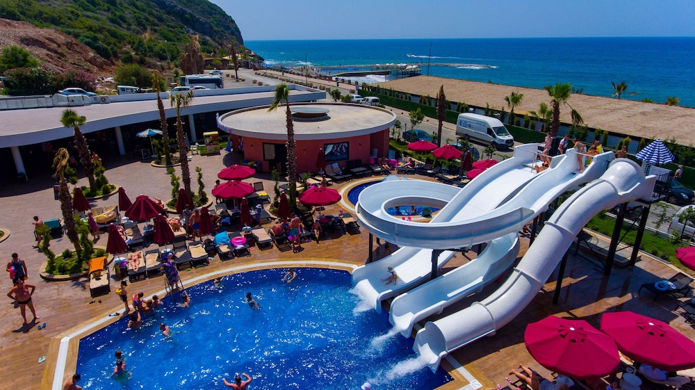 NoxInn Deluxe Hotel - All inclusive